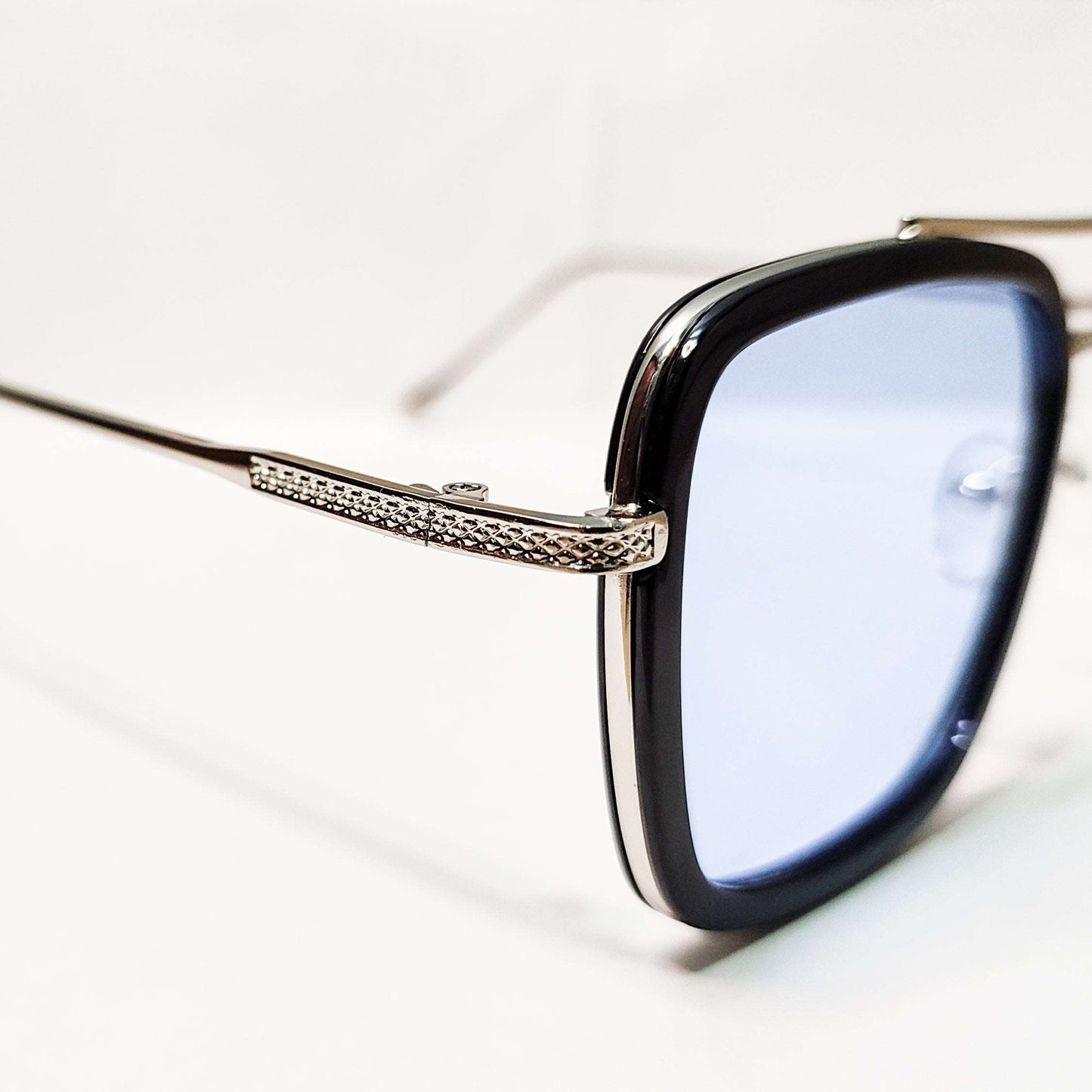 EDITH Sunglasses Fatal Tees
